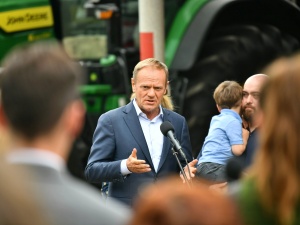 „Ukraińskie zboże może zagrozić polskim rolnikom”. Tusk bohaterem rosyjskiej propagandy