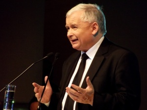 Prezes PiS: To bardzo dobre dla naszych wrogów, że część Polaków żyje w świecie, którego nie ma