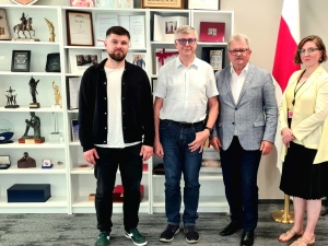 S chce pomóc budować wolną Białoruś