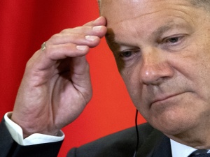 Niemiecki historyk: partia kanclerza Scholza od lat prowadzi politykę w interesie Moskwy