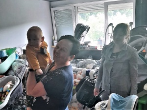 Z wizytą w Jarnołtówku. Przewodnicząca Zarządu Regionu Śląska Opolskiego odwiedziła uchodźców z Ukrainy