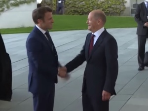 Macron i Scholz zrobią wszystko, żeby Ukraina nie weszła ani do NATO, ani do UE