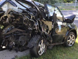 „Prędkościomierz zatrzymał się w okolicach 220 km/h”. Dwie osoby zginęły w koszmarnym wypadku. Prowadził 16-latek bez uprawnień