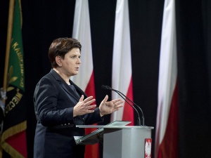 Europoseł Szydło bije na alarm ws. decyzji komisji PE. „To wizja niewykonalna. PE dąży do ogólnoeuropejskiej katastrofy”