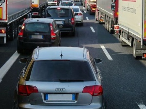 Karambol na autostradzie A4 pod Wrocławiem. Korek ma już 7 km długości