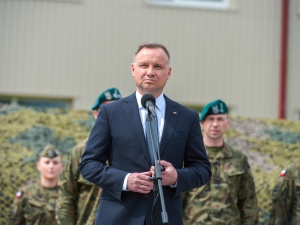 Andrzej Duda liderem zaufania w sondażu na Ukrainie. Zobacz, jak wypadli Macron i Scholz