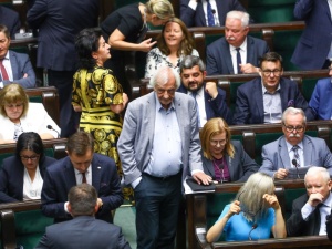 Posłanka klubu PiS poparła projekt liberalizujący aborcję. Teraz zabiera głos