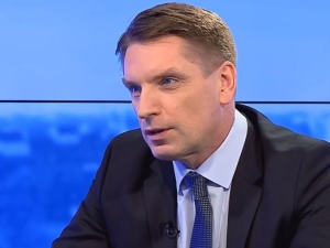 „Doprowadzanie pracowników do ataków paniki, poniżanie, wulgarne, seksistowskie odzywki”. Wp.pl: „Ujawniamy zarzuty wobec Tomasza Lisa”