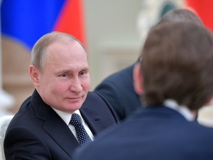 „Gdy ktoś go atakował…” Szokujące relacje kolegów Putina ze szkoły