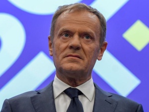 Incydent Sterczewskiego z policją. Tusk zabiera głos