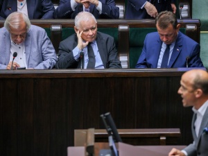 [najnowszy sondaż] Kto ma największe szanse na zwycięstwo w wyborach? Aż 6 partii w Sejmie