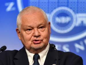 „Tusk łże. Nie było żadnych ekspertyz”. Prezes NBP zapowiada pozew