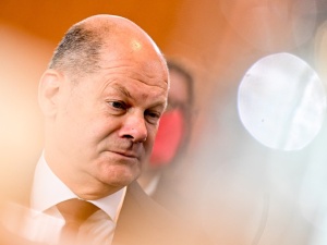 Niemcy zostali zapytani o politykę swojego rządu. Scholz ma powody do obaw