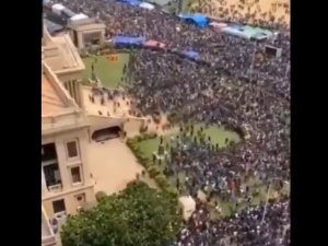 Protestujący wdarli się rezydencji prezydenta Sri Lanki. Jest nagranie [WIDEO]