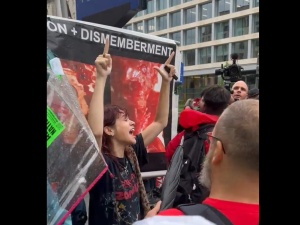 Kochamy zabijać dzieci!. Szatański amok zwolenniczki aborcji [VIDEO]