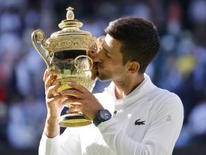 Novak Djoković wygrywa wielkoszlemowy Wimbledon! Nie dał szans Australijczykowi