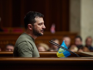 Wołodymyr Zełenski wniósł do parlamentu projekt ustawy o specjalnym statusie obywateli Polski na Ukrainie