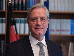 Poseł do Bundestagu gorzko: Tracimy zaufanie naszych partnerów i szacunek naszych przeciwników