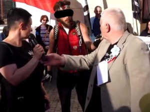 Przyniósł pocisk na Krakowskie Przedmieście. Są zarzuty 