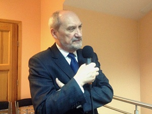 Koniec tego dobrego. Jest komentarz Antoniego Macierewicza do słów Jarosława Kaczyńskiego