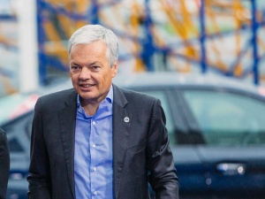 „Nie będzie 'rabatu wojennego' dla Polski”. Unijny komisarz nie pozostawia złudzeń
