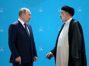 [FOTO] Szczyt Iran, Rosja, Turcja. Nie tylko Erdogan upokorzył Putina. Wymowne zdjęcie
