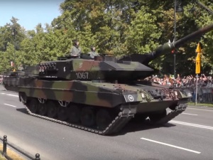 Oferują zaledwie 20 sztuk. Błaszczak ujawnia kulisy sprawy niemieckich czołgów