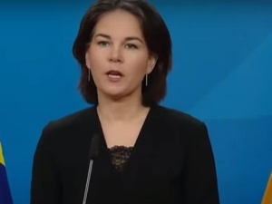 Szefowa MSZ Niemiec: Nie obchodzi mnie płacz Putina