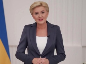 Pierwsza Dama na szczycie w Kijowie: Jestem dumna ze zjednoczenia Polaków w pomocy Ukraińcom