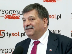 Kiedy rząd zajmie się projektem ustawy ws. emerytur stażowych? Mamy komentarz posła Śniadka