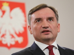 Zbigniew Ziobro: Mam nadzieję, że te informacje się nie potwierdzą, bo oznaczałoby to, iż Polska znowu ustąpiła eurokratom i Niemcom