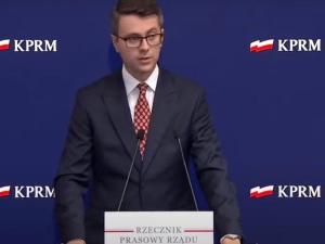 „Podejmiemy działania, by nie wzrosły tak dużo”. Rzecznik rządu uspokaja ws. cen prądu i gazu
