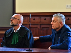 O żołnierzach mówił śmiecie , wataha psów. Sąd warunkowo umorzył sprawę Frasyniuka. Prokuratura zapowiedziała apelację 