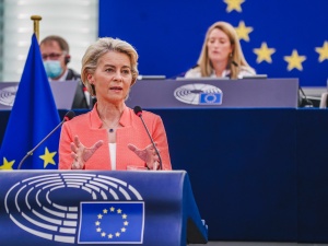 „Wartość sankcji jakimi UE obłożyła Polskę, przekracza wartość sankcji jakimi obłożyła Rosję”