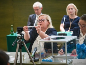 Wylosowano kandydatów na sędziów nowej Izby Odpowiedzialności Zawodowej SN. Jednym z kandydatów prof. Kamil Zaradkiewicz