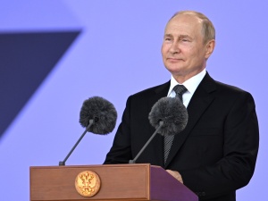 Putin twierdzi, że „rosyjska broń wyprzedza swoje zagraniczne odpowiedniki o lata, a może dekady”