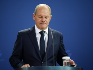 Niemiecka prasa: „Ciężki błąd Scholza”