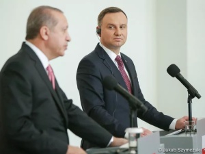Andrzej Duda rozmawiał z Recepem Erdoğanem. Prezydent Turcji podziękował Polsce