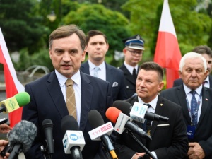 „Nie chcę użyć sformułowania «wredna Czeszka», ale Jourova…”. Ziobro nie przebierał w słowach