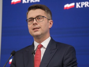 „Panie Sikorski, niech się pan tak nie martwi…” Rzecznik rządu odpowiada Sikorskiemu