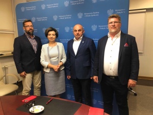 Więcej kontroli PIP w sklepach naruszających przepisy dot. handlu w niedziele! To efekt interwencji handlowej Solidarności