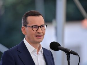 Ruszyły wypłaty 14. emerytury. Premier: „Państwo traktuje z szacunkiem ludzi, którzy całe życie pracowali na nasz wspólny dobrobyt” [WIDEO]