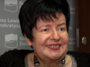 „Lepiej się taplać w prawdziwym błocie niż w pisowskim i kościelnym”. Senyszyn pokazała nietypowe zdjęcie z wakacji 
