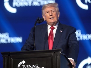 USA: Ważne zwycięstwo Trumpa w sądzie. Służby muszą ujawnić dokumenty