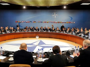 Rosyjska agentka w dowództwie NATO. Szokujące informacje „La Repubblica”