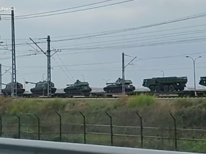 Z Rosji jedzie potężny transport wojskowy? Pojawiło się niepokojące nagranie [WIDEO] 