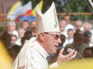 Prymas Polski: NIE dla praktyk spekulacyjnych i marnowania żywności