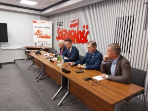 „Pomoc potrzebna jest natychmiast”. Spotkanie „Solidarności” z przedstawicielami rządu ws. branży energochłonnej  