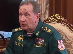  Putin spotkał się ze swoją „prawą ręką”. Internauci zwrócili uwagę na jeden szczegół [WIDEO] 