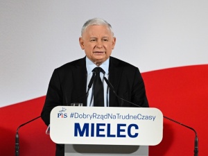 „Są nadużywane”. Prezes PiS zapowiada zniesienie immunitetów